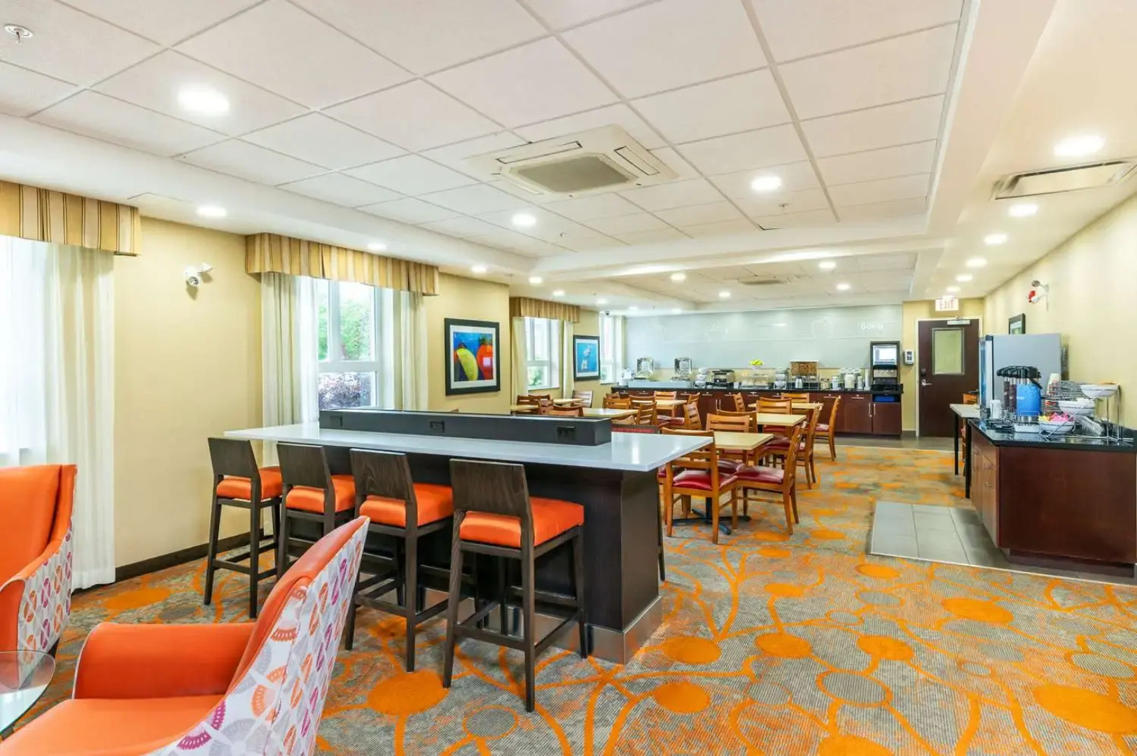 Comfort Inn & Suites