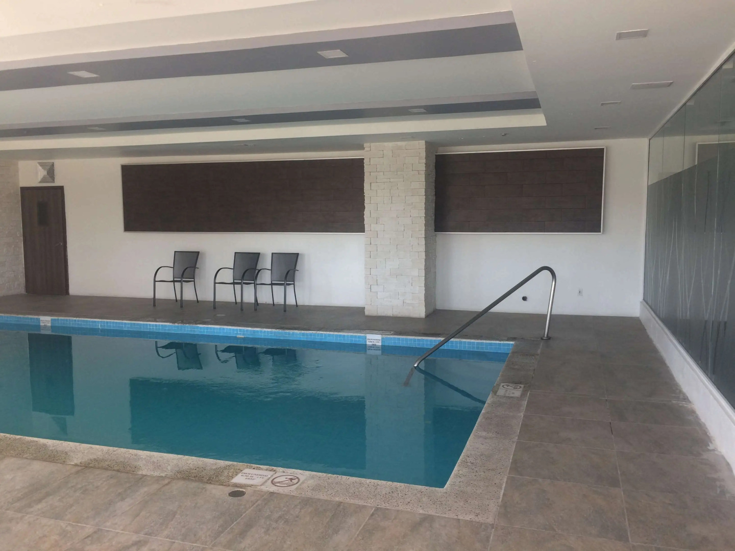 Krystal Urban Ciudad Juárez by US Consulate