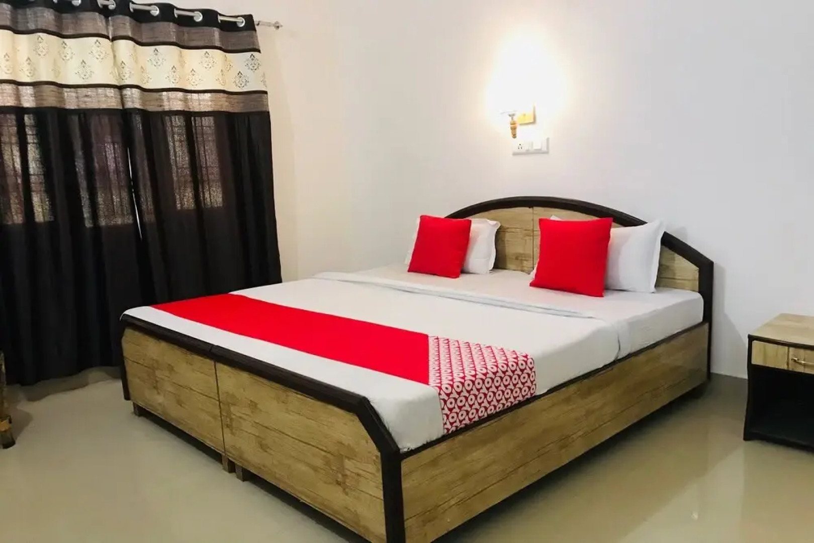 OYO 24537 Hotel Sahaj Villa