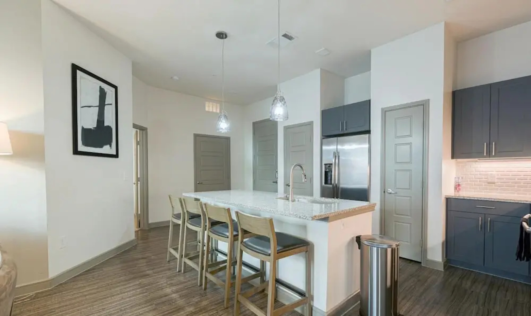 Landing Modern Apartment With Amazing Amenities Id6390