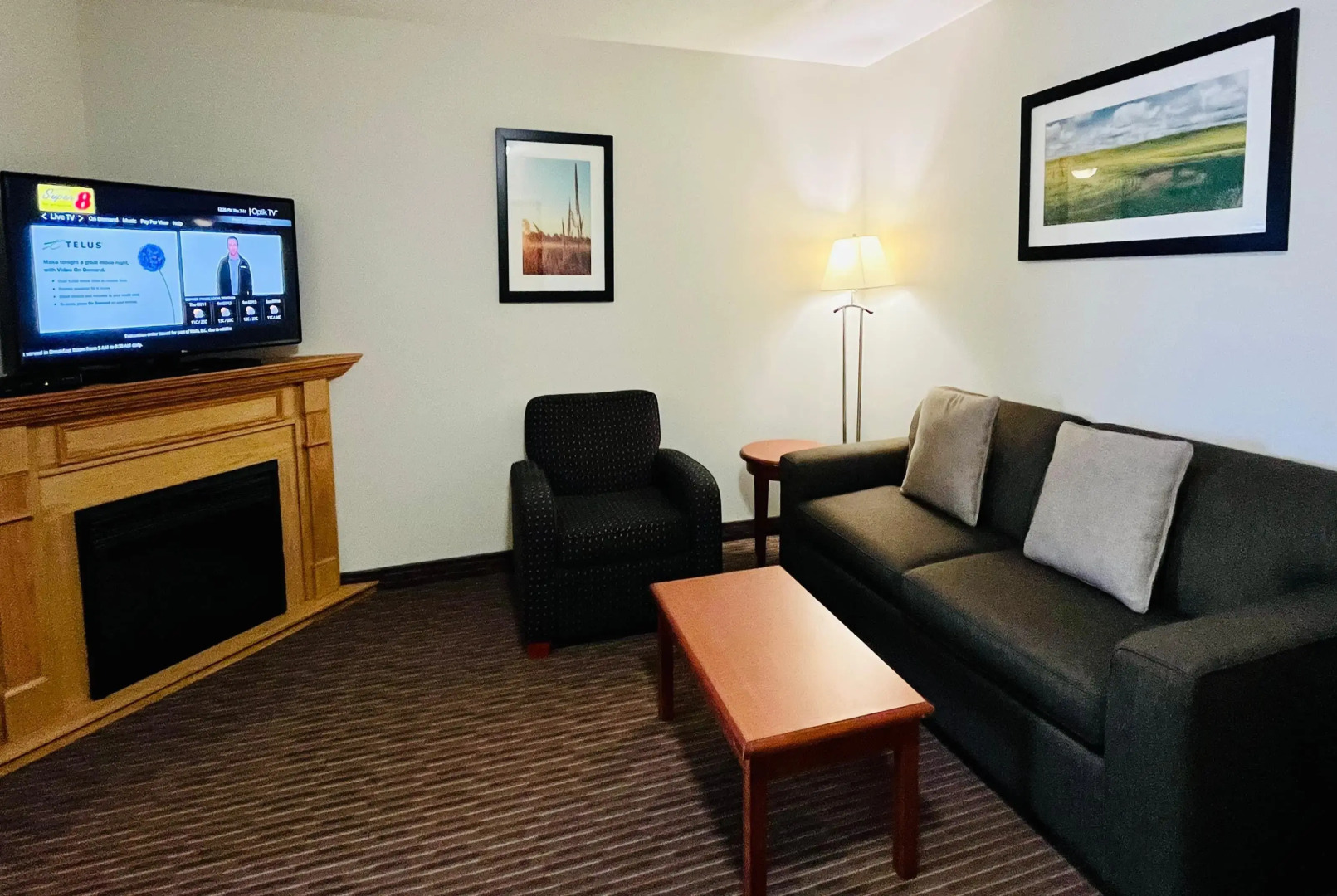 Super 8 by Wyndham Grande Prairie