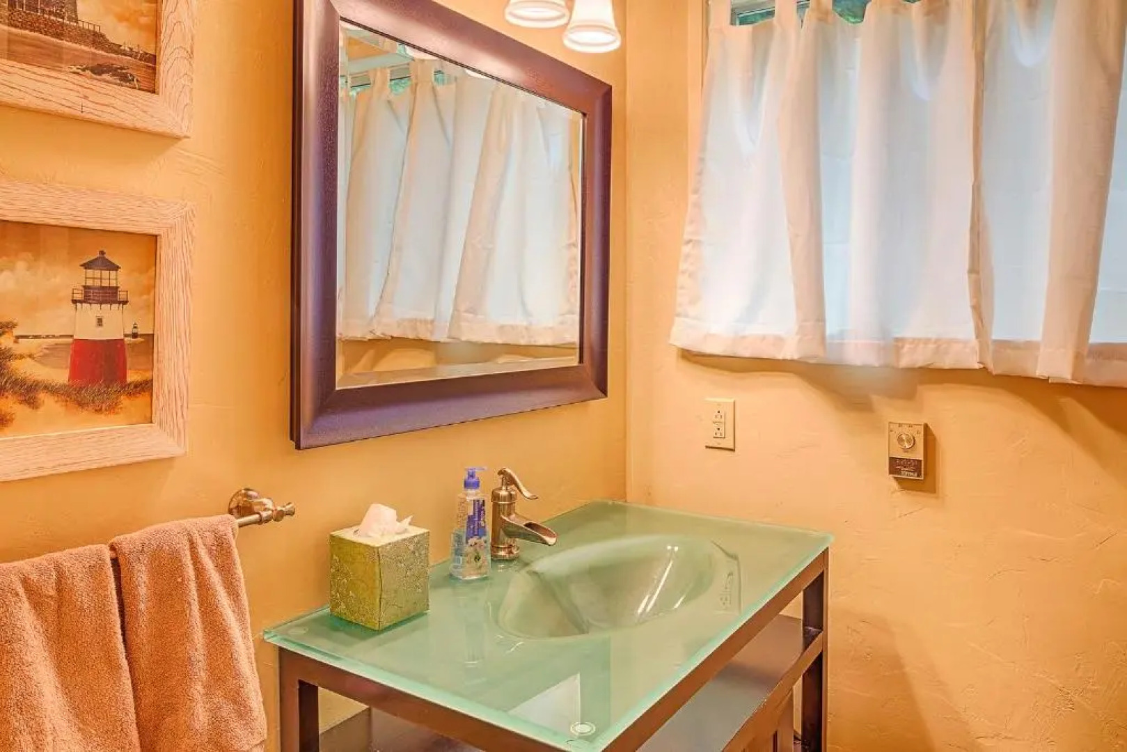 Four Stone Beach House