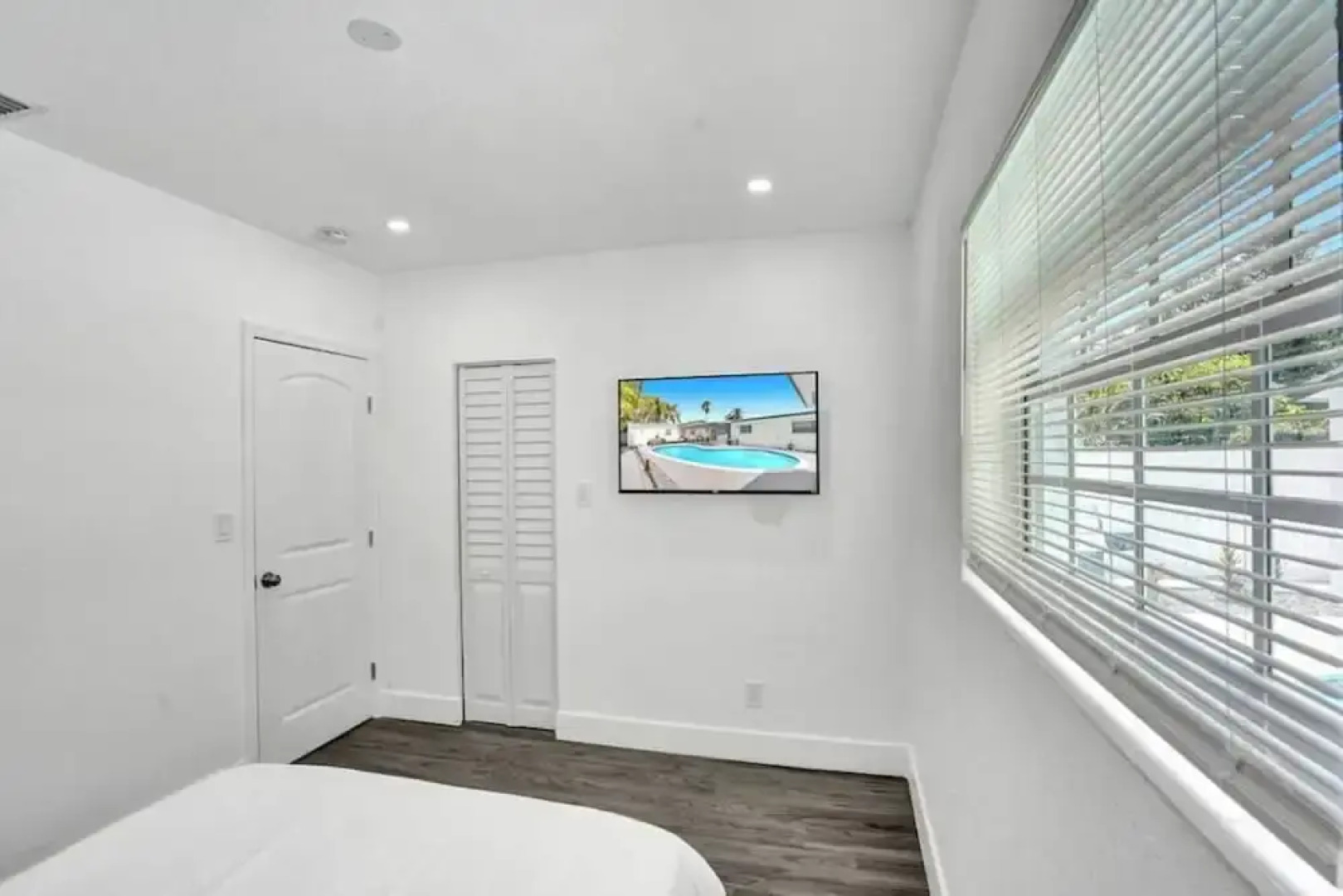 Spacious Home With Heated Pool