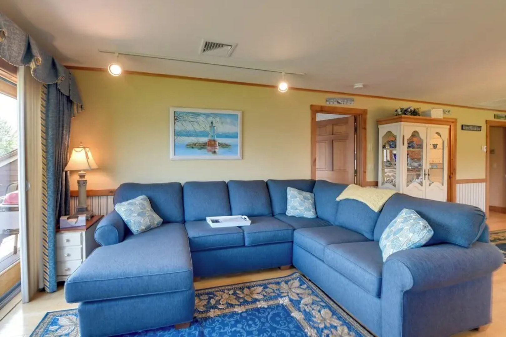 Lake Memphremagog Access: Newport Condo w/ Balcony