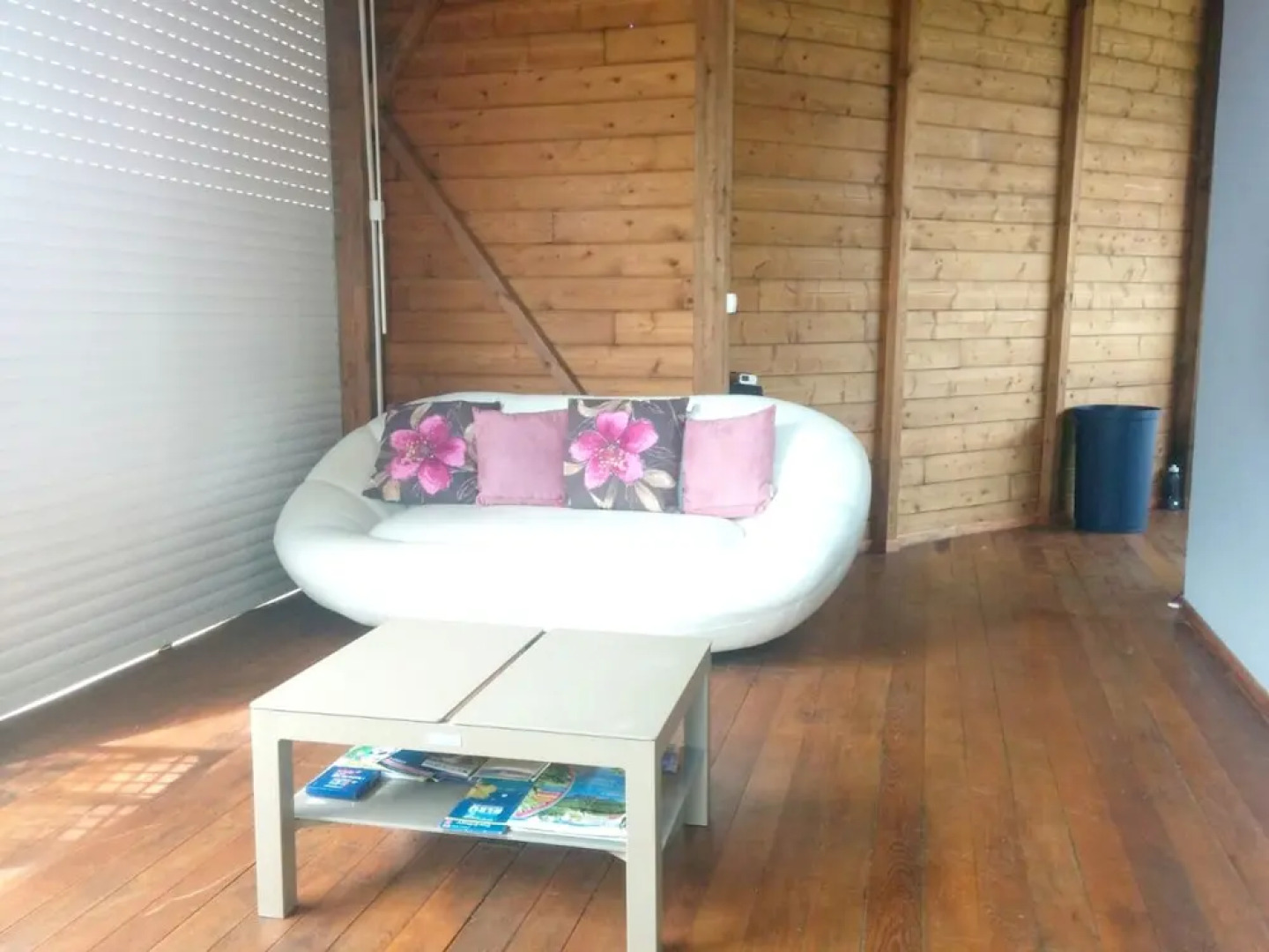 Bungalow With one Bedroom in Petit Bourg, With Wonderful sea View, Fur