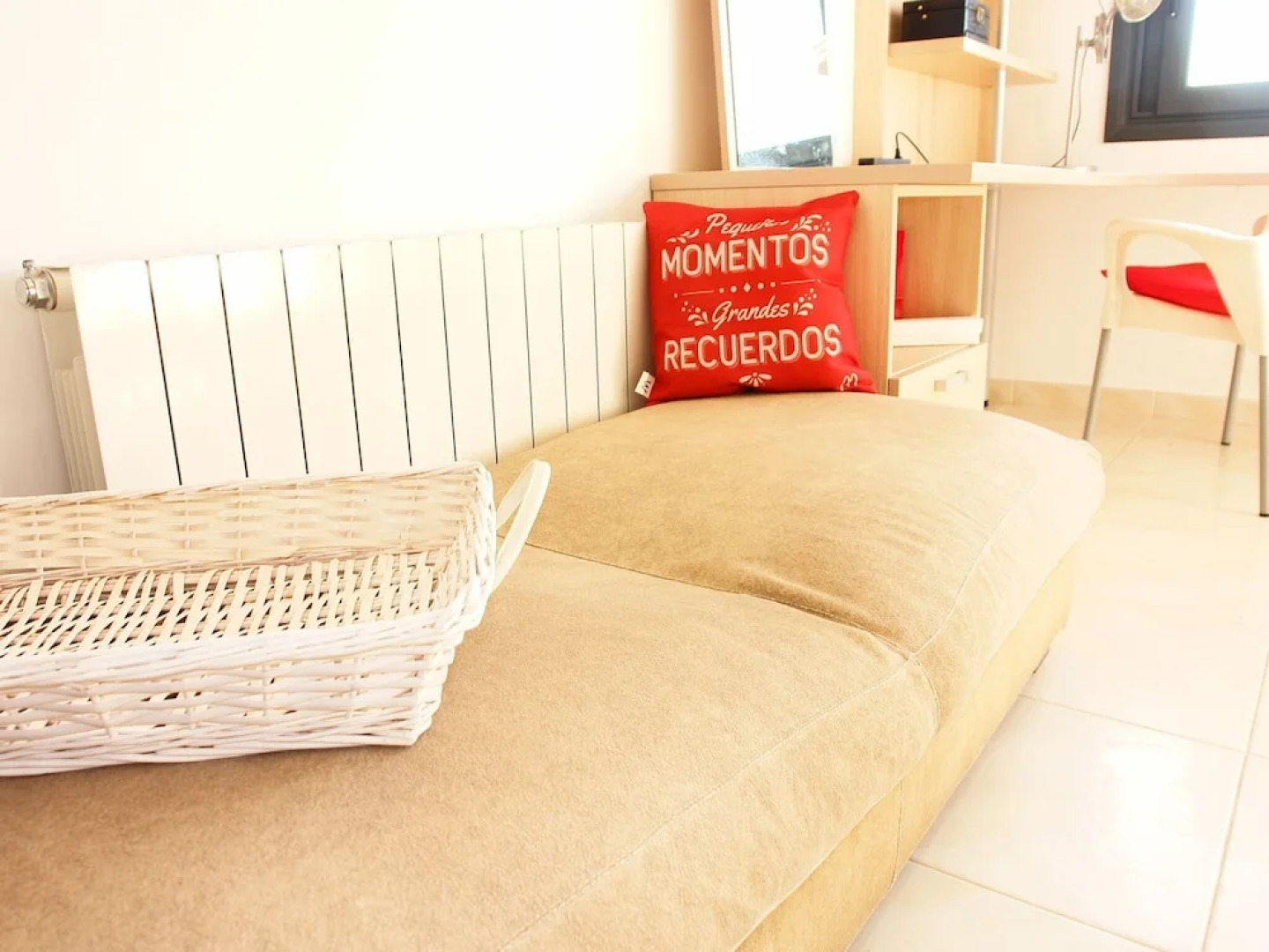 Scenic Villa in Palau Saverdera With Private Swimming Pool