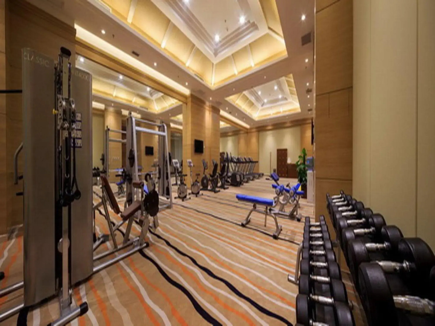 Jianguo Hotspring Hotel