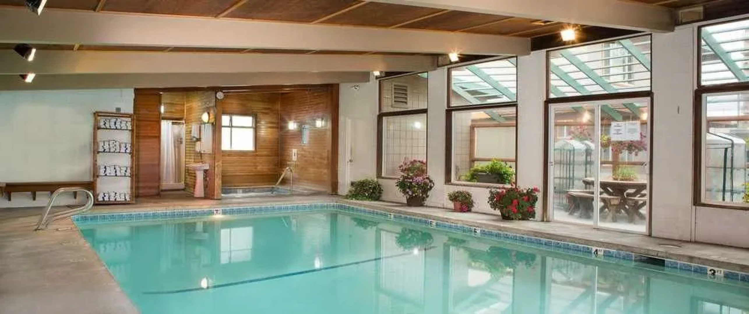 Seashore Inn on the Beach