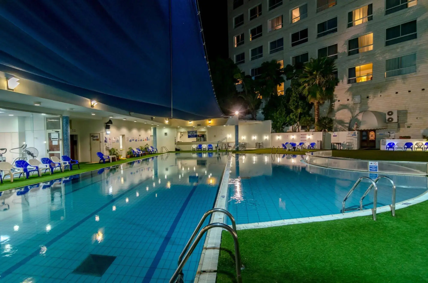 Royal Plaza Hotel