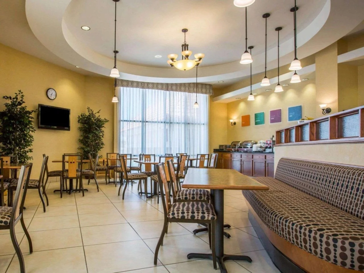 Comfort Suites Barstow near I-15