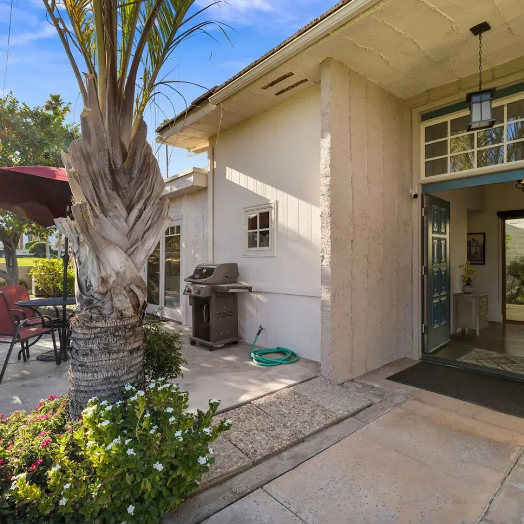 The Wells at Indian Wells - Free Golf Usage