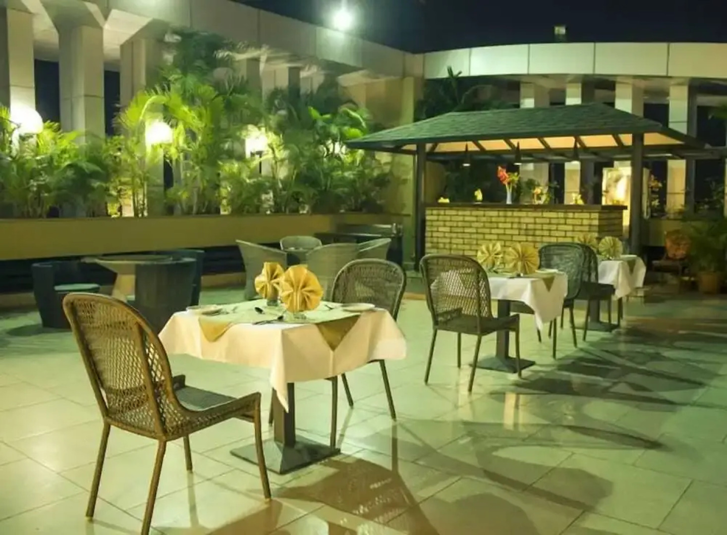 Hotel Ambience Executive