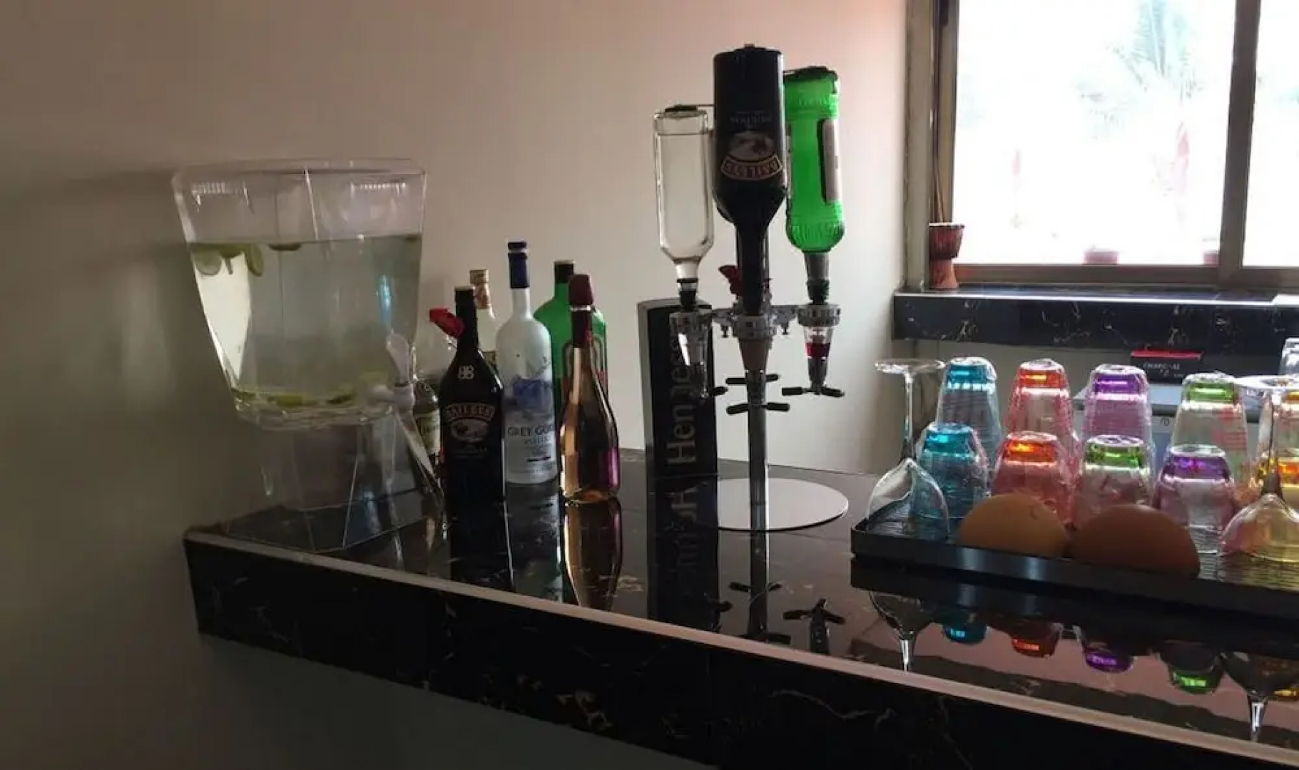 Rasta Tees Place - Standard