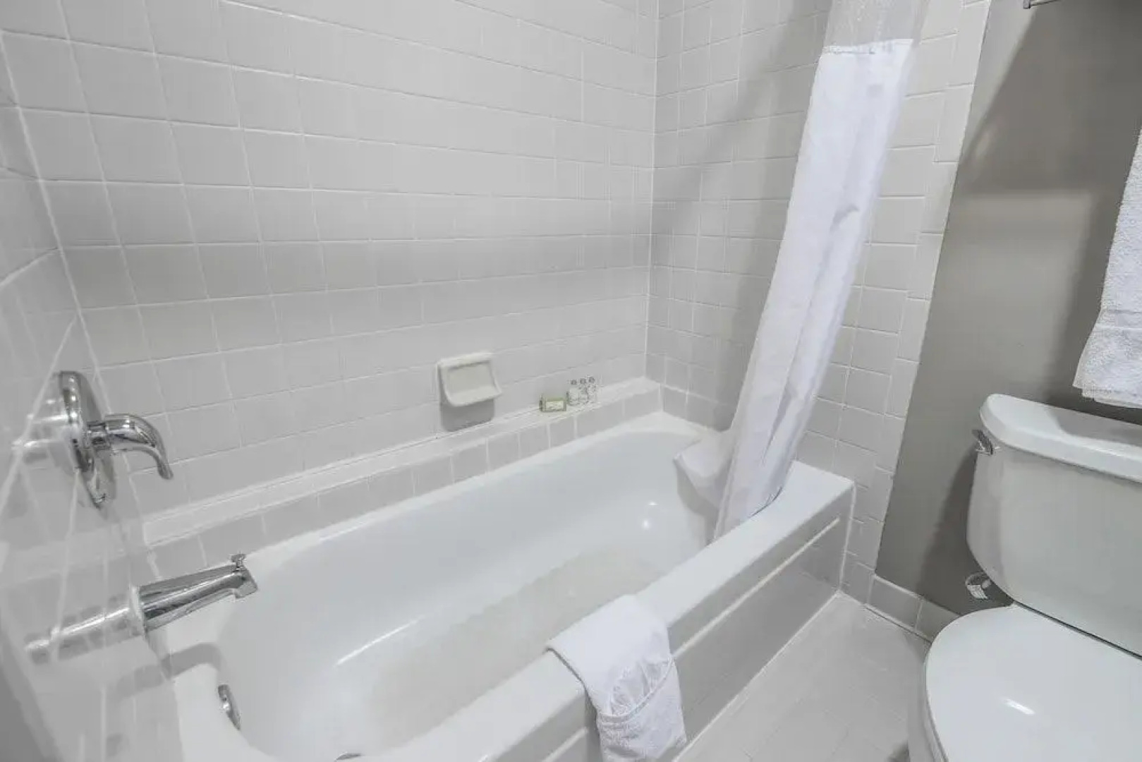 Cloverleaf Suites Columbus