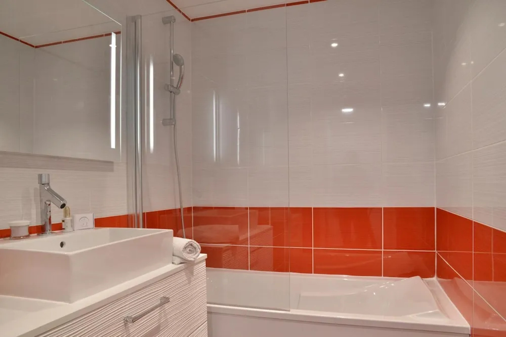 Residence Saintjacques Four-room Apartment for 11 People, in the Resort Center S417