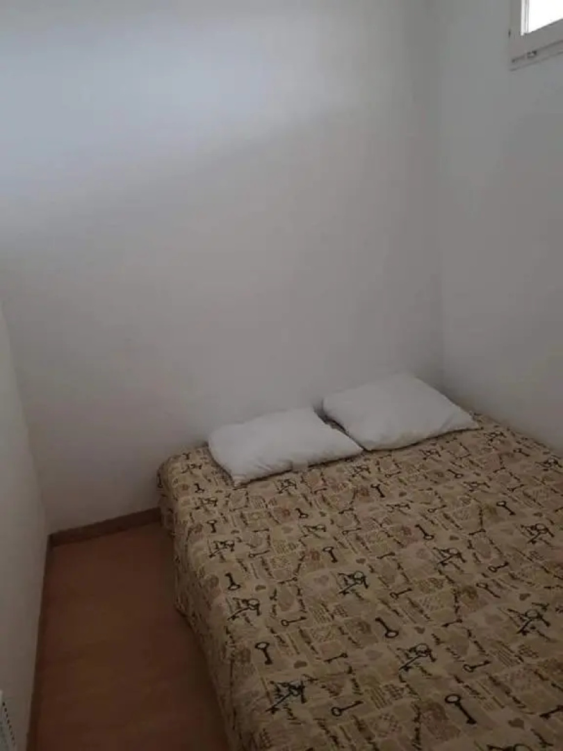 Studio cabine avec place de parking privée