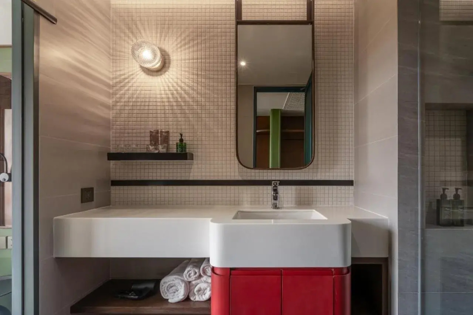 The Quarter Ratchayothin by UHG