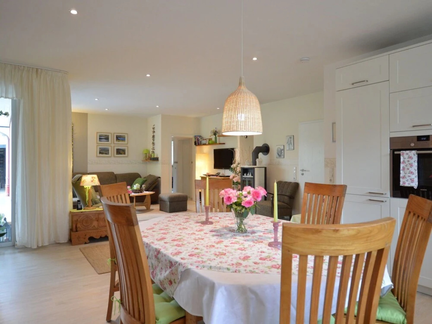 Luxurious Holiday Home in Oos Eifel with Sauna