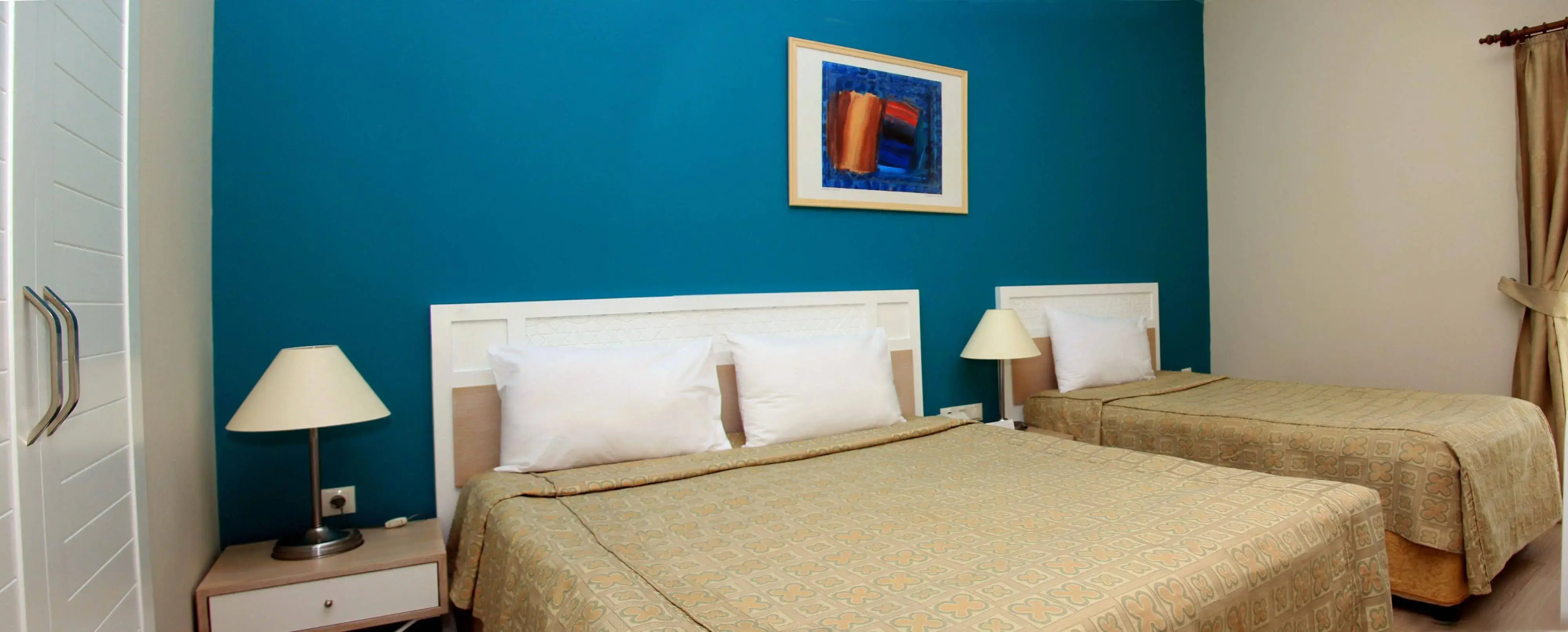 Green Bay Resort & Spa