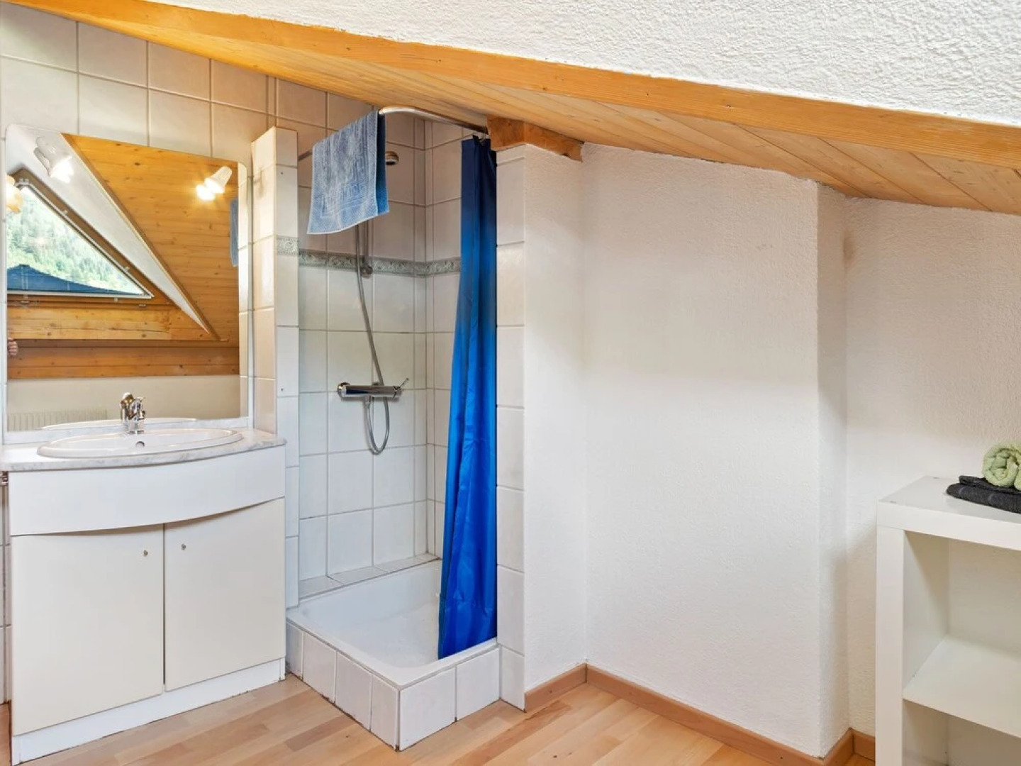 Simplistic Apartment in Fließ near Gachenblick Mountain