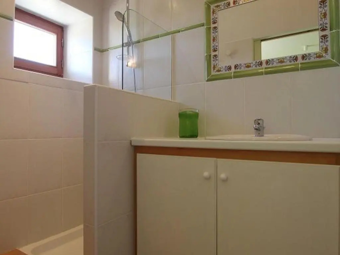 GiTE ROCHE-EN-RéGNIER, 4 PIèCES, 8 PERSONNES - FR-1-582-192