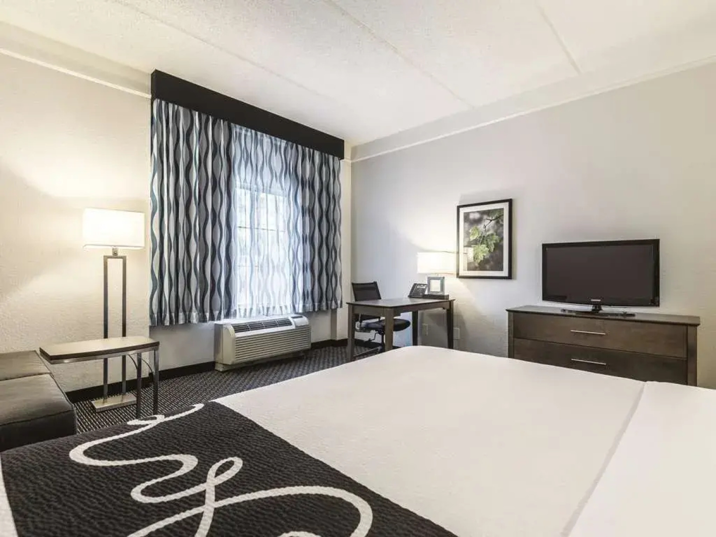 La Quinta Inn & Suites Orlando Lake Mary