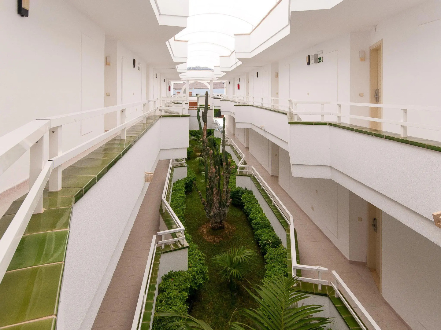 Universal Aparthotel Elisa