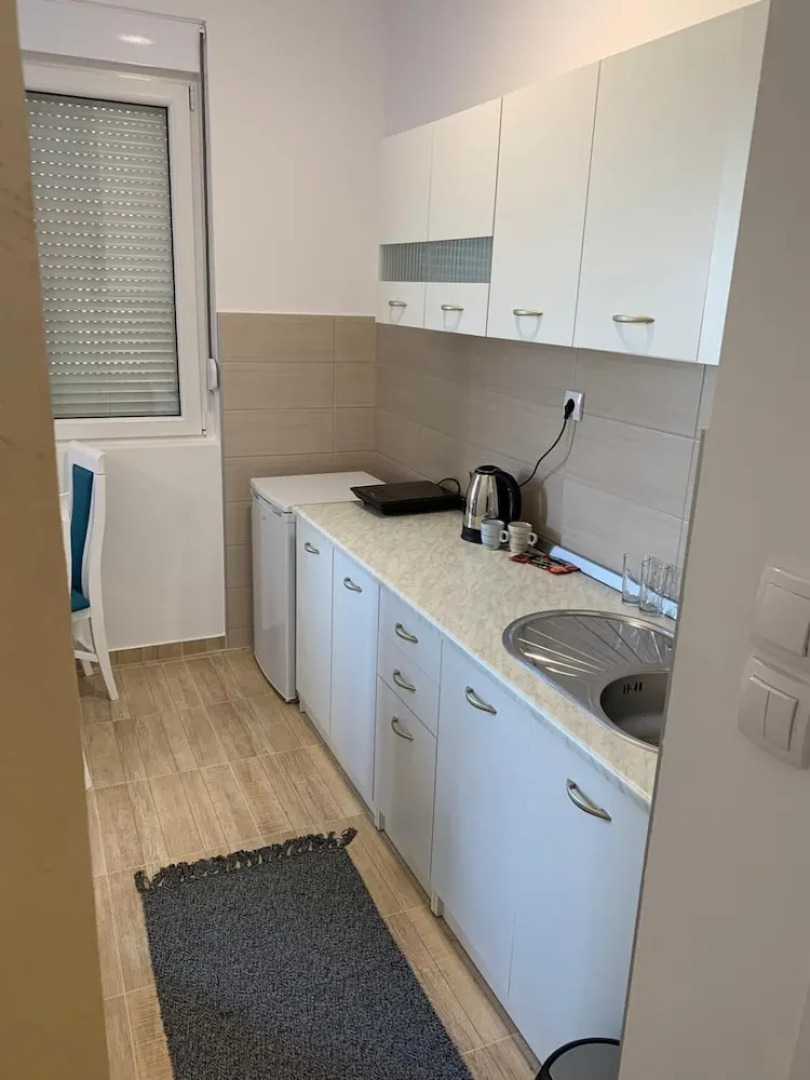 Airport View Apartment