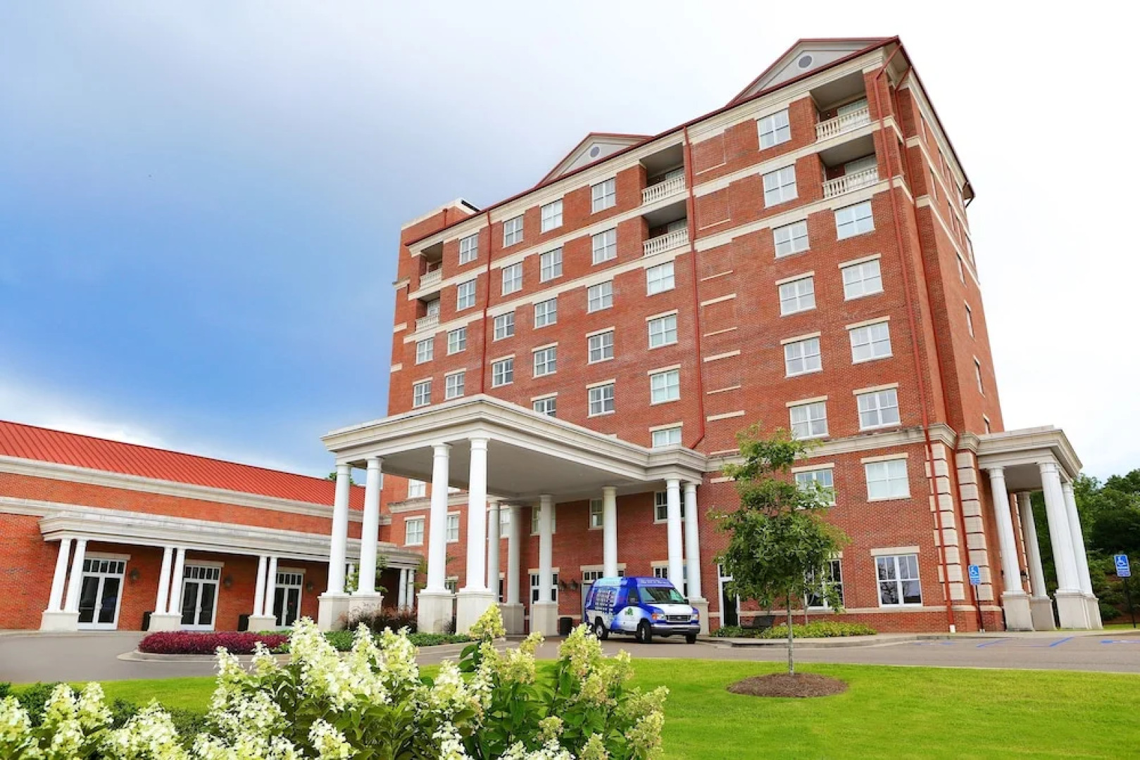 The Inn at Ole Miss