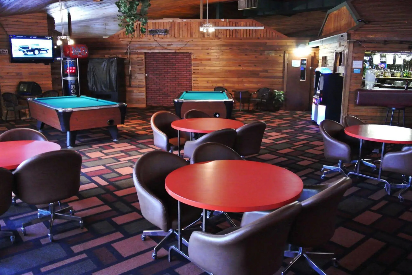 Vegreville Garden Inn