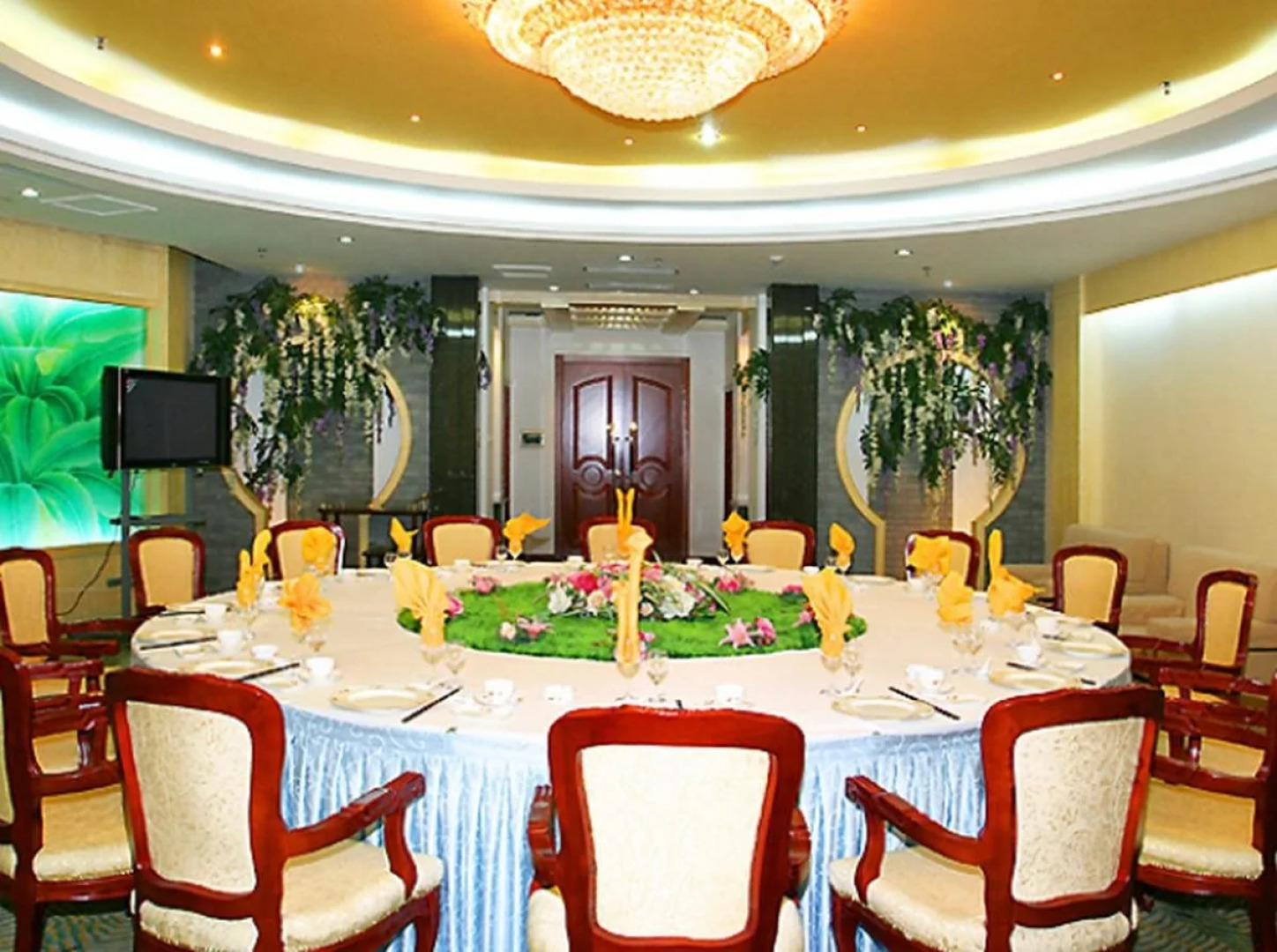 Yantai Golden Beach Hotel