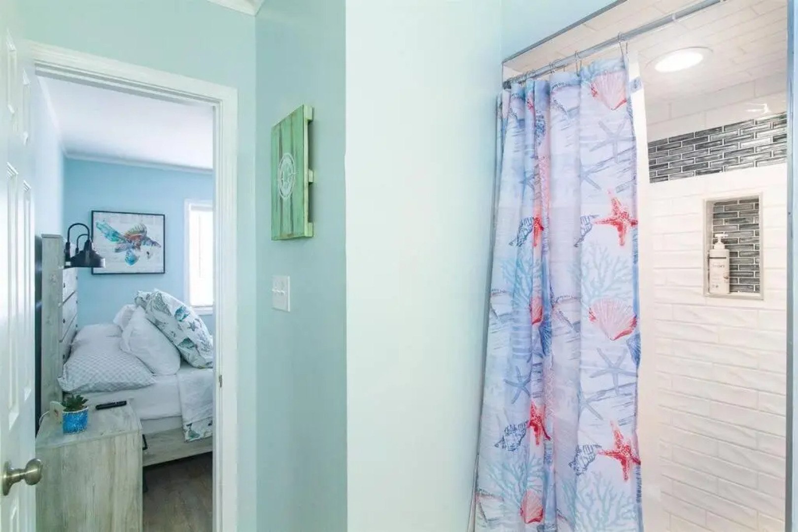 Beach Harbour 16 @ The Carolina Beach Boardwalk - Full Remodel!