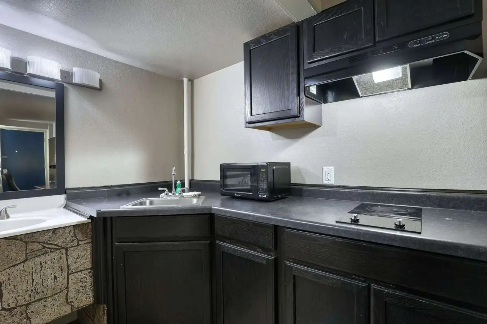 Suburban Studios Neenah-Appleton