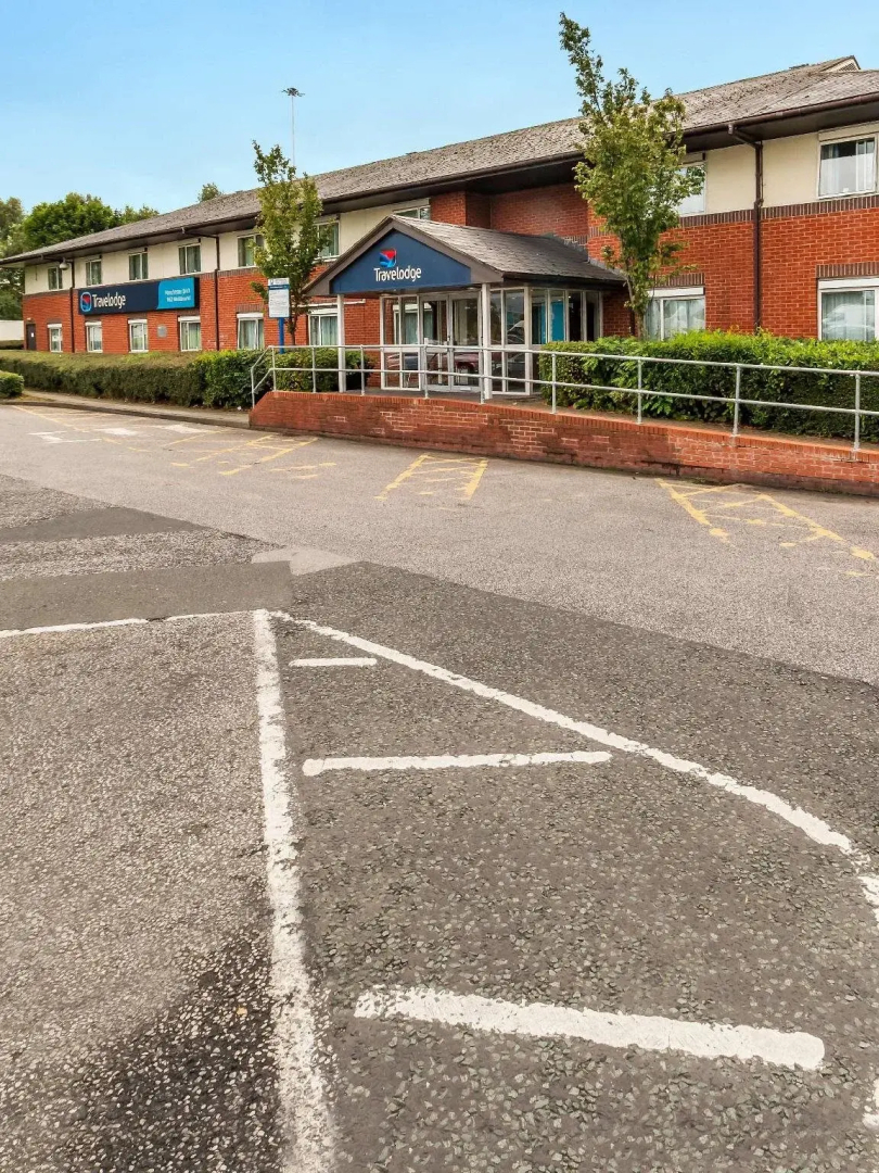 Travelodge Manchester Birch M62 Eastbound