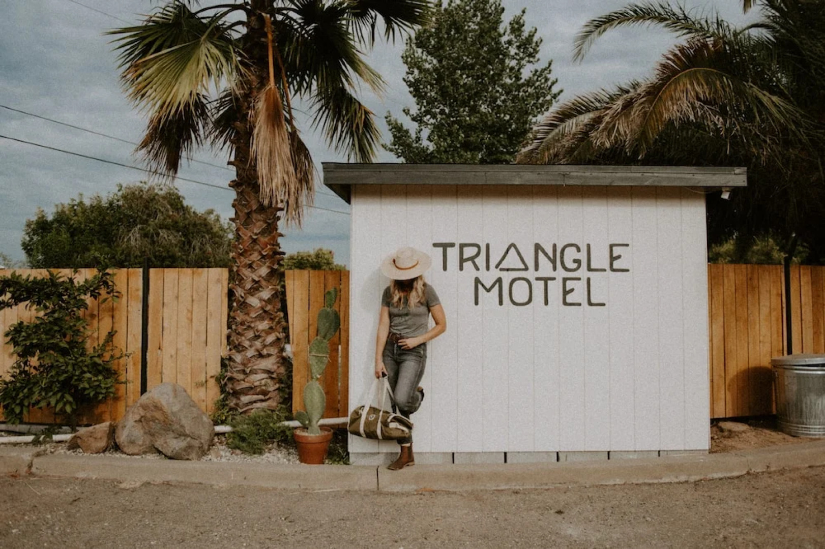 Triangle Motel