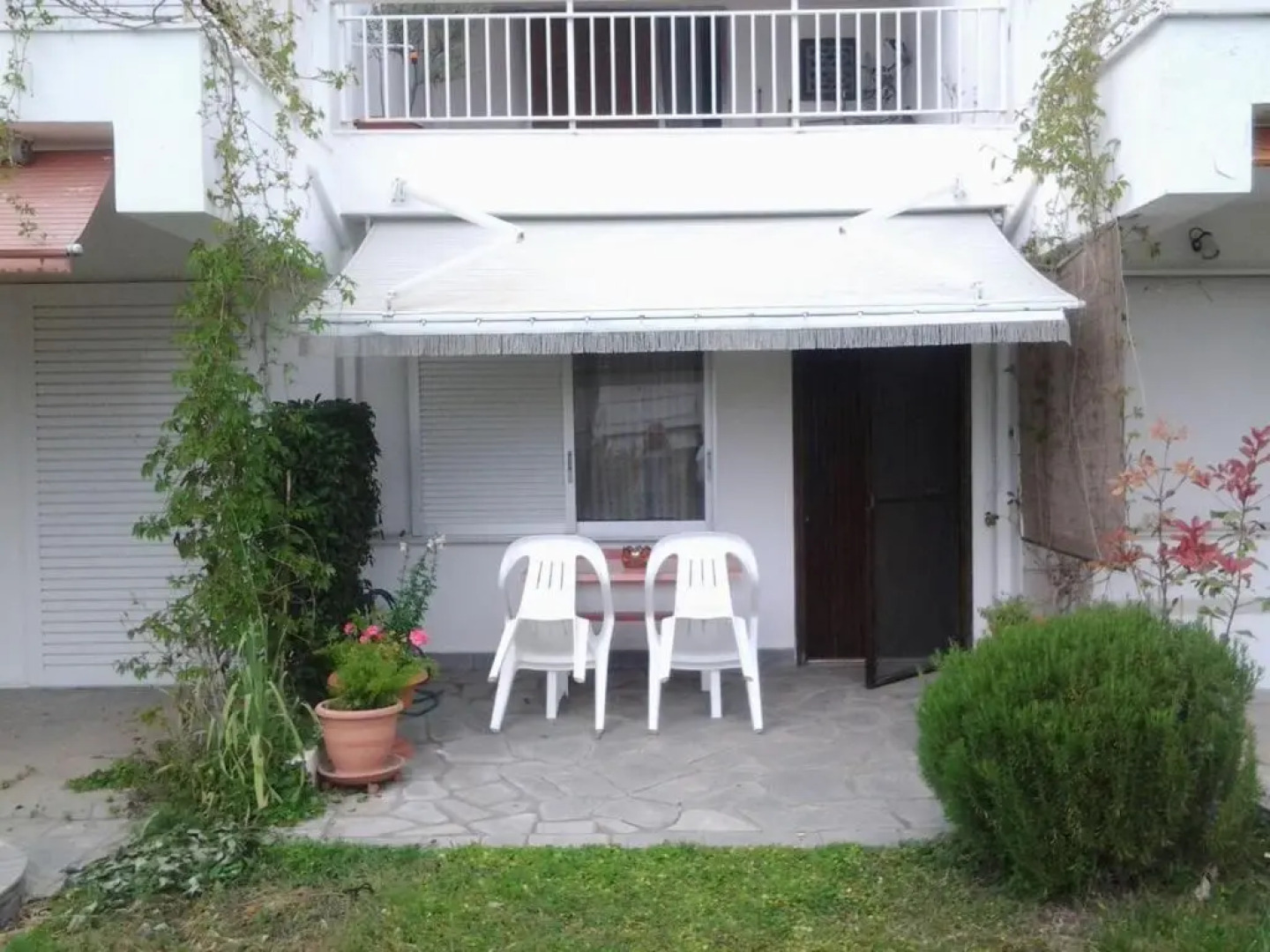 Garden House 2 Poseidon