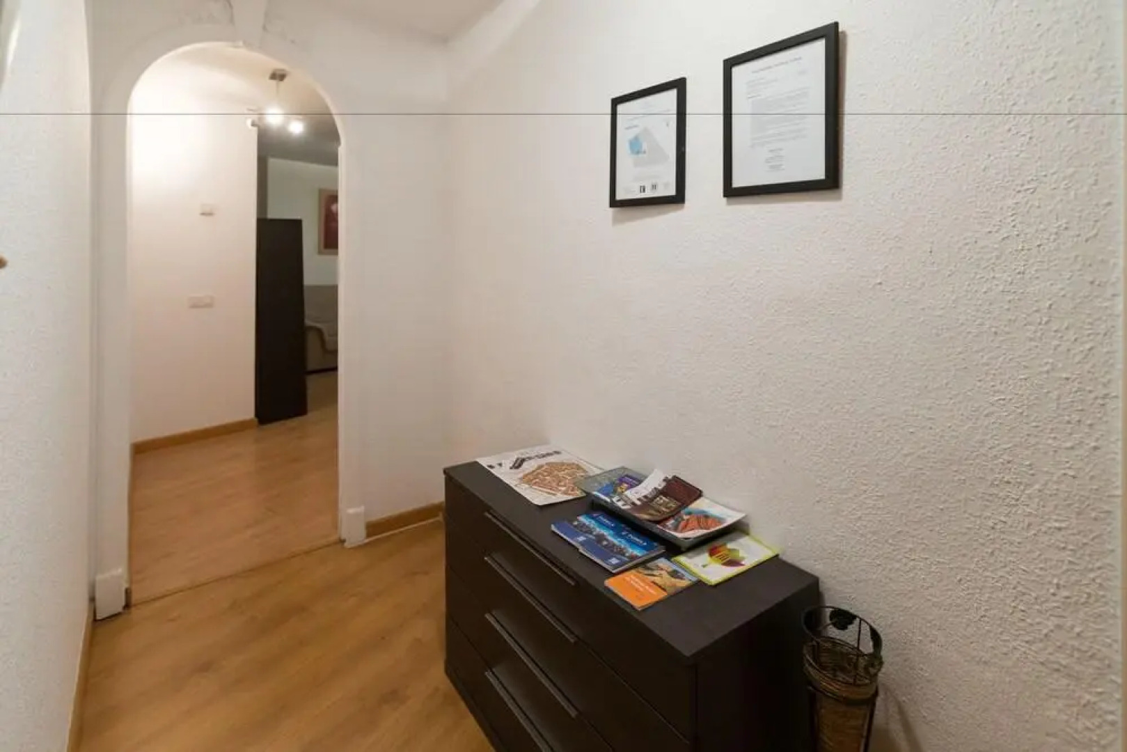 Iribarren I-II by Aptos Turisticos Tudela