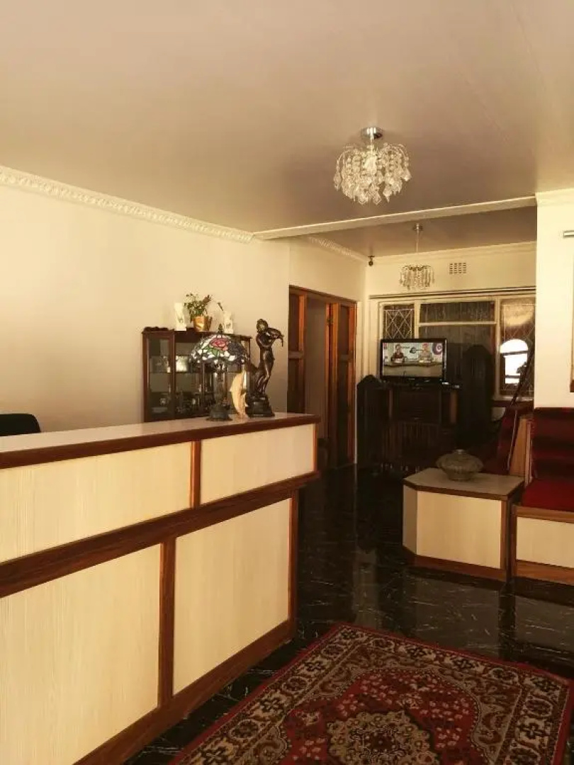 Monica's Guesthouse