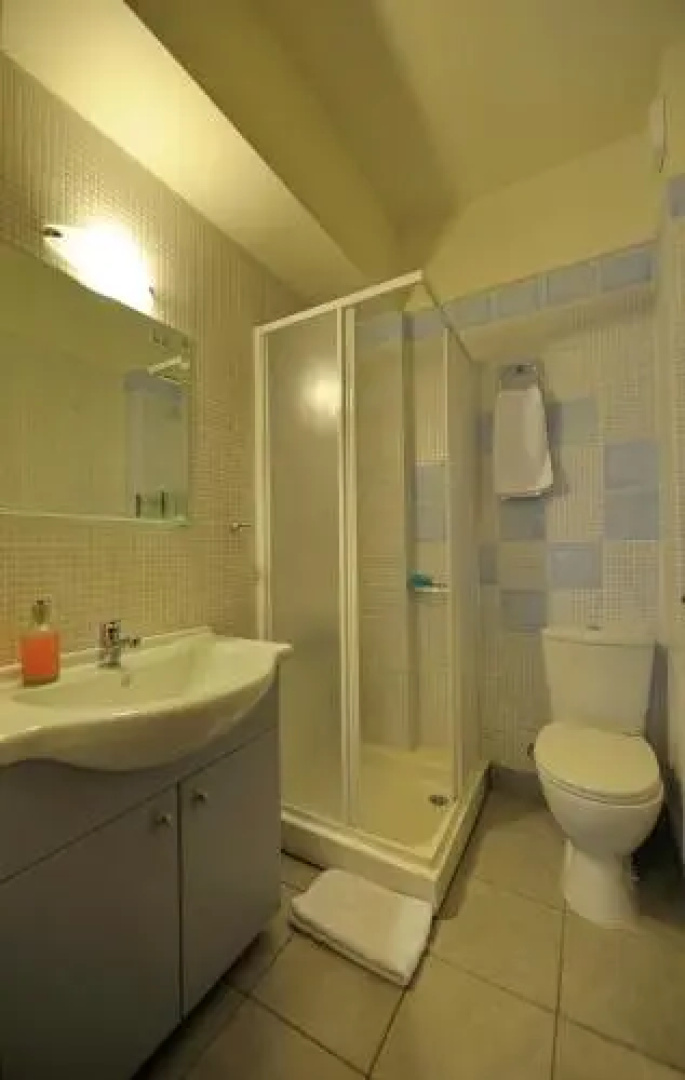 Dianthos Guesthouse