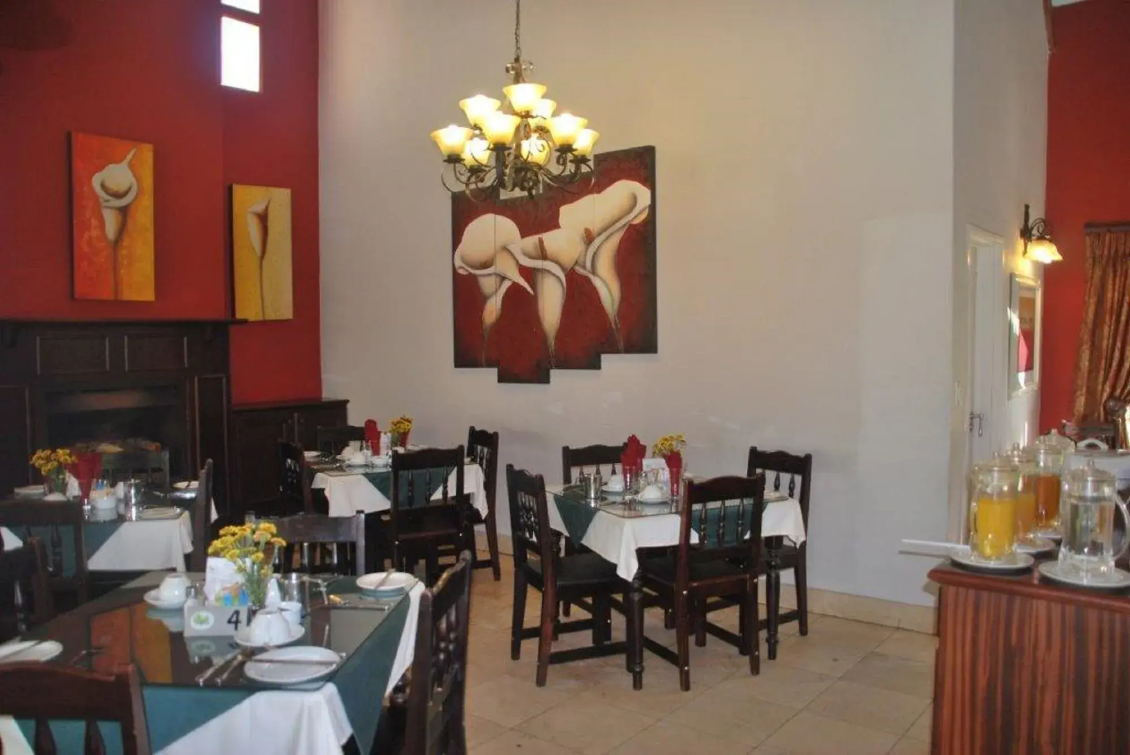 Sunninghill Guest Lodge