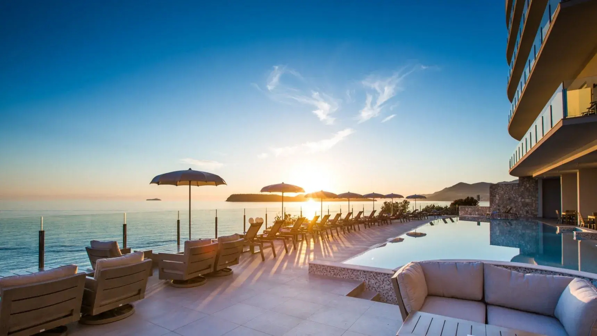 Royal Princess Hotel