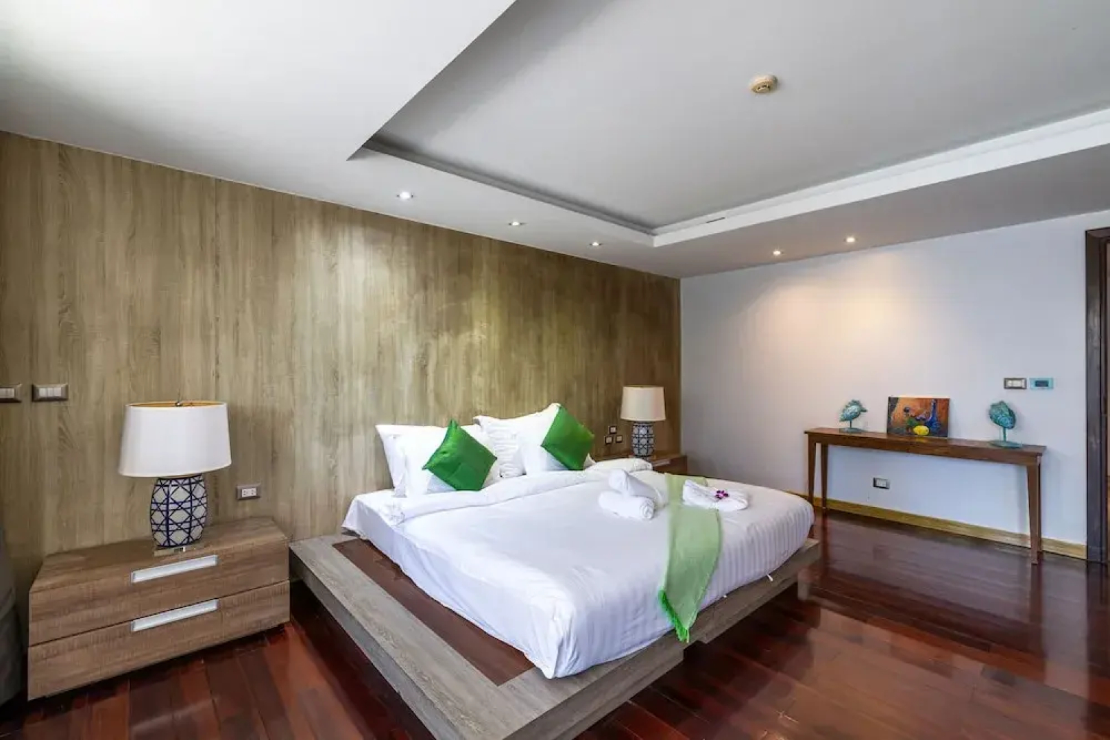 Phuket Moonlit Bay Seaview Resort&Spa