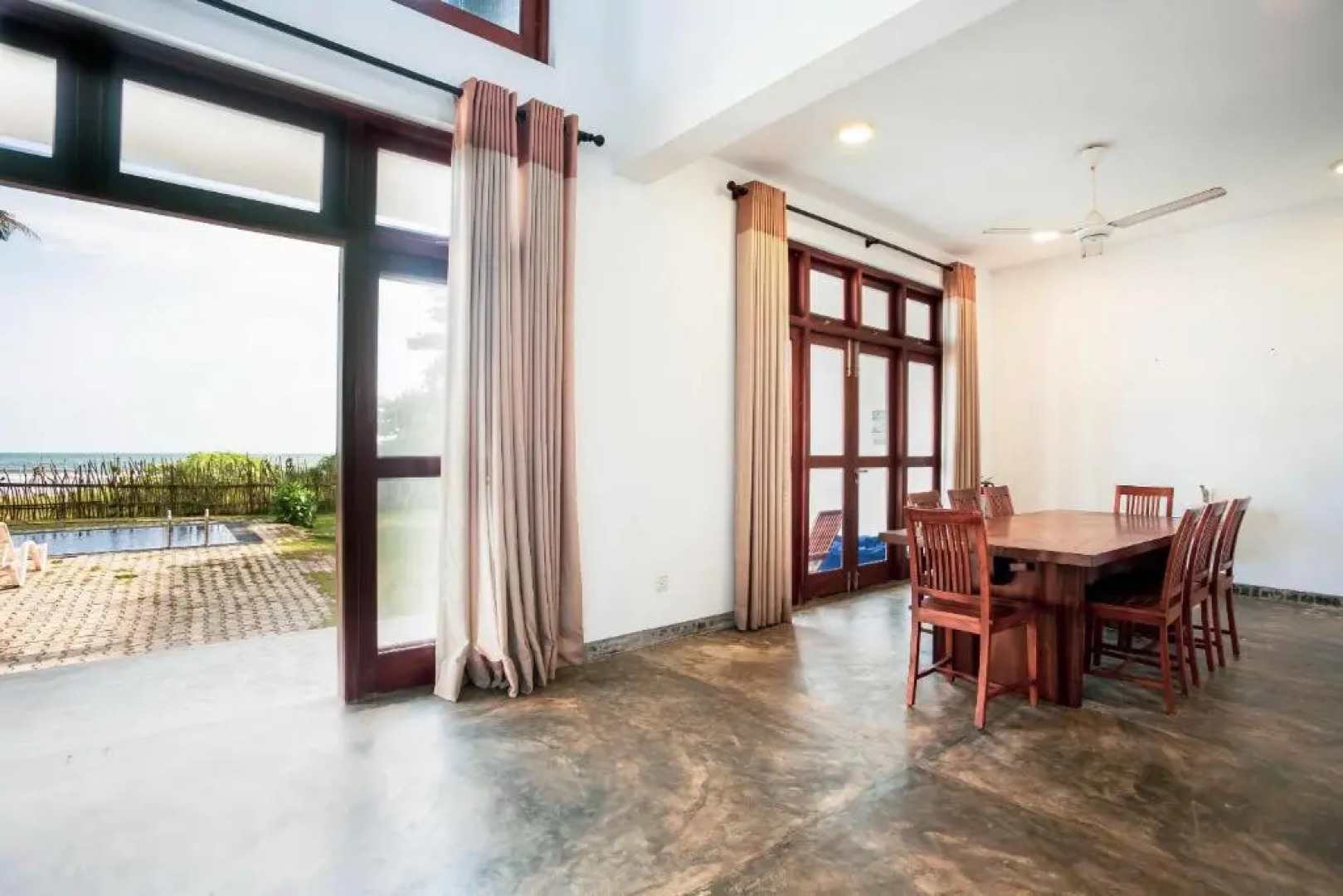 360 Surf Weligama Bay