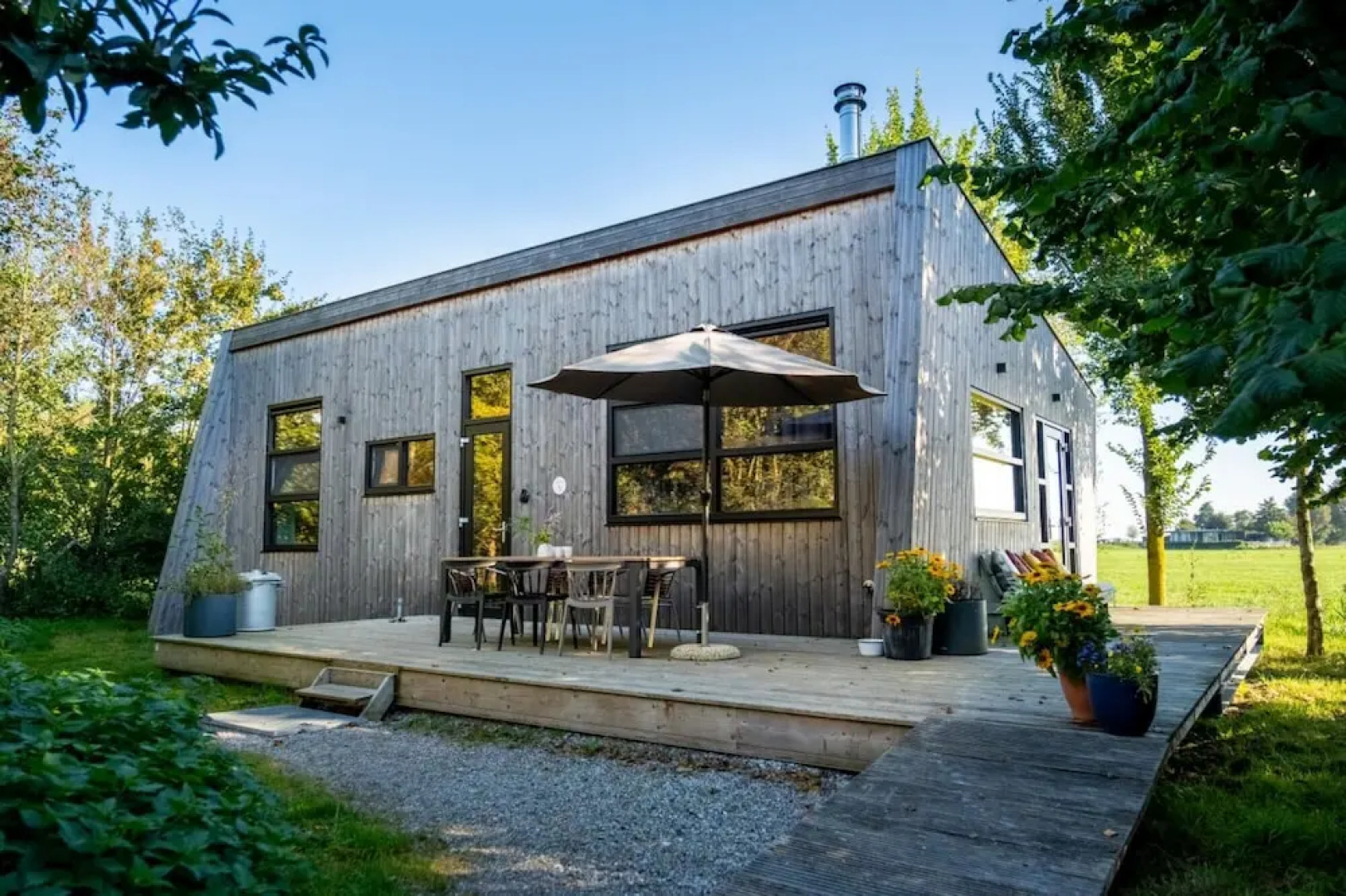 Waterlodge Goudule in Nes