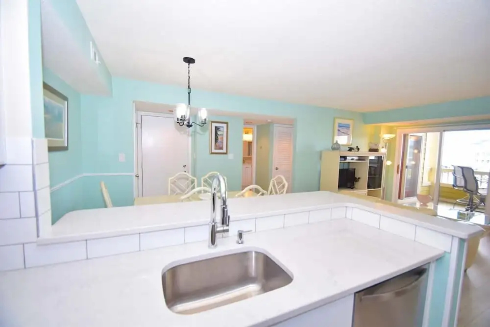 Seascape-heron Harbour 200-9 2 Bedroom Condo by RedAwning