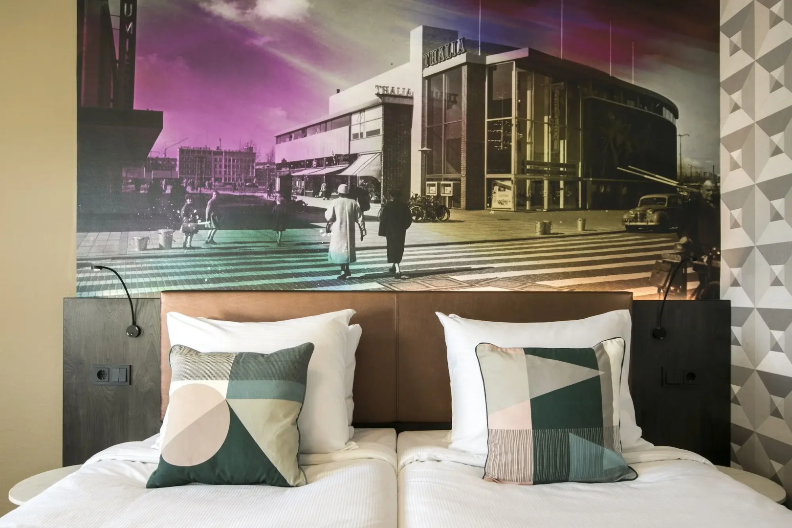 Leonardo Hotel Rotterdam Savoy