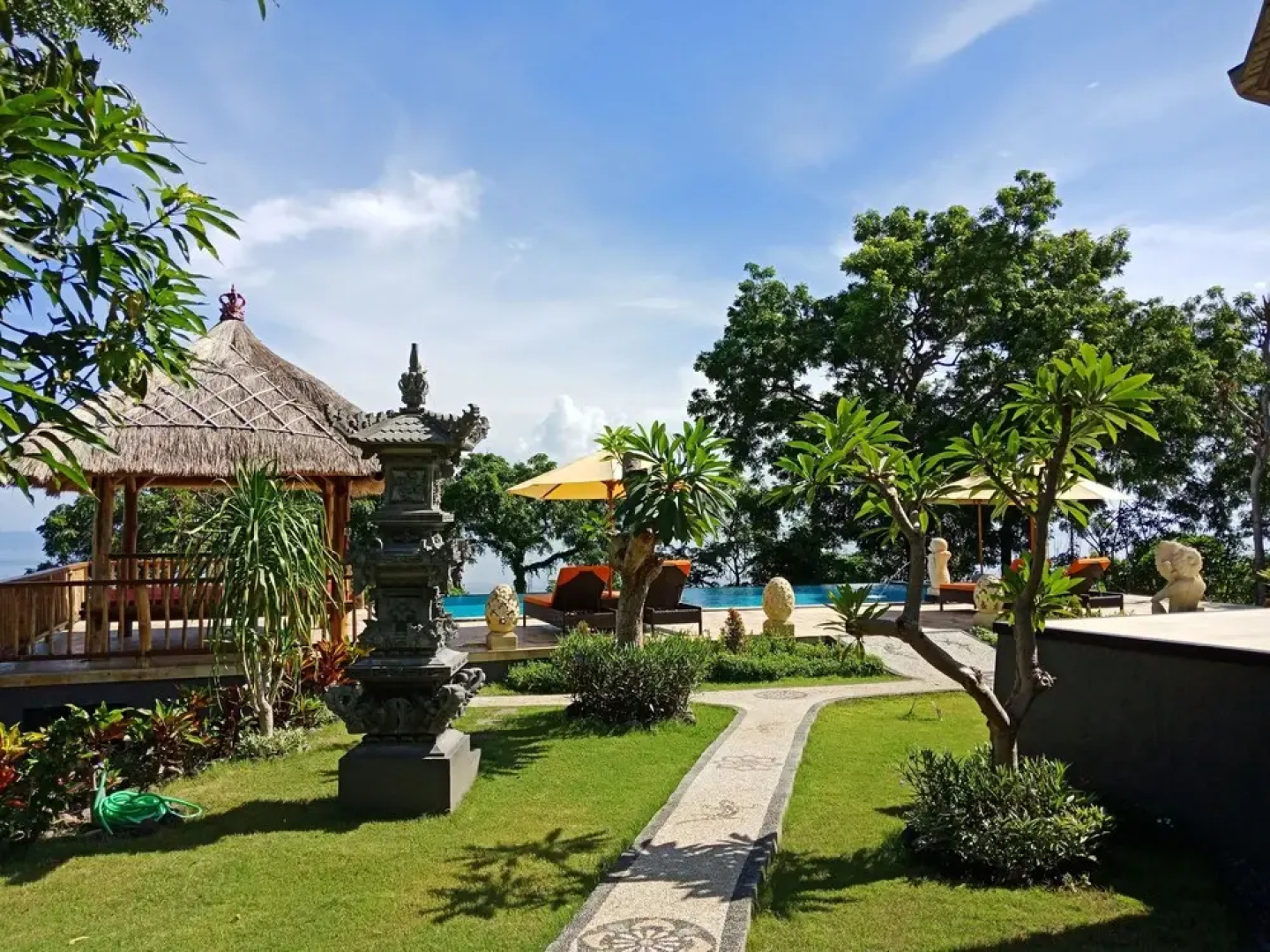 Samari Hill Villas