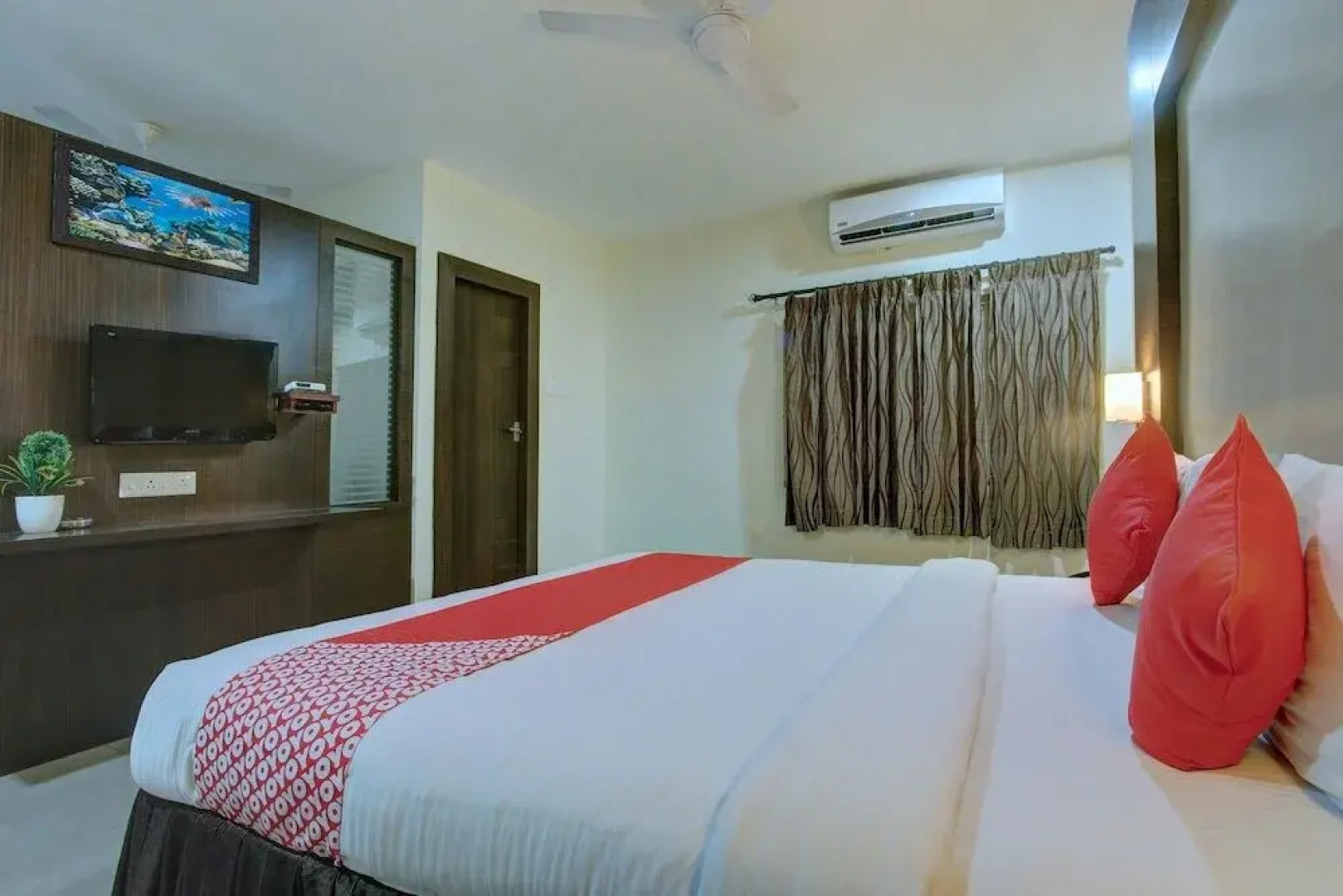 Motel Gajraj Continental by OYO Rooms
