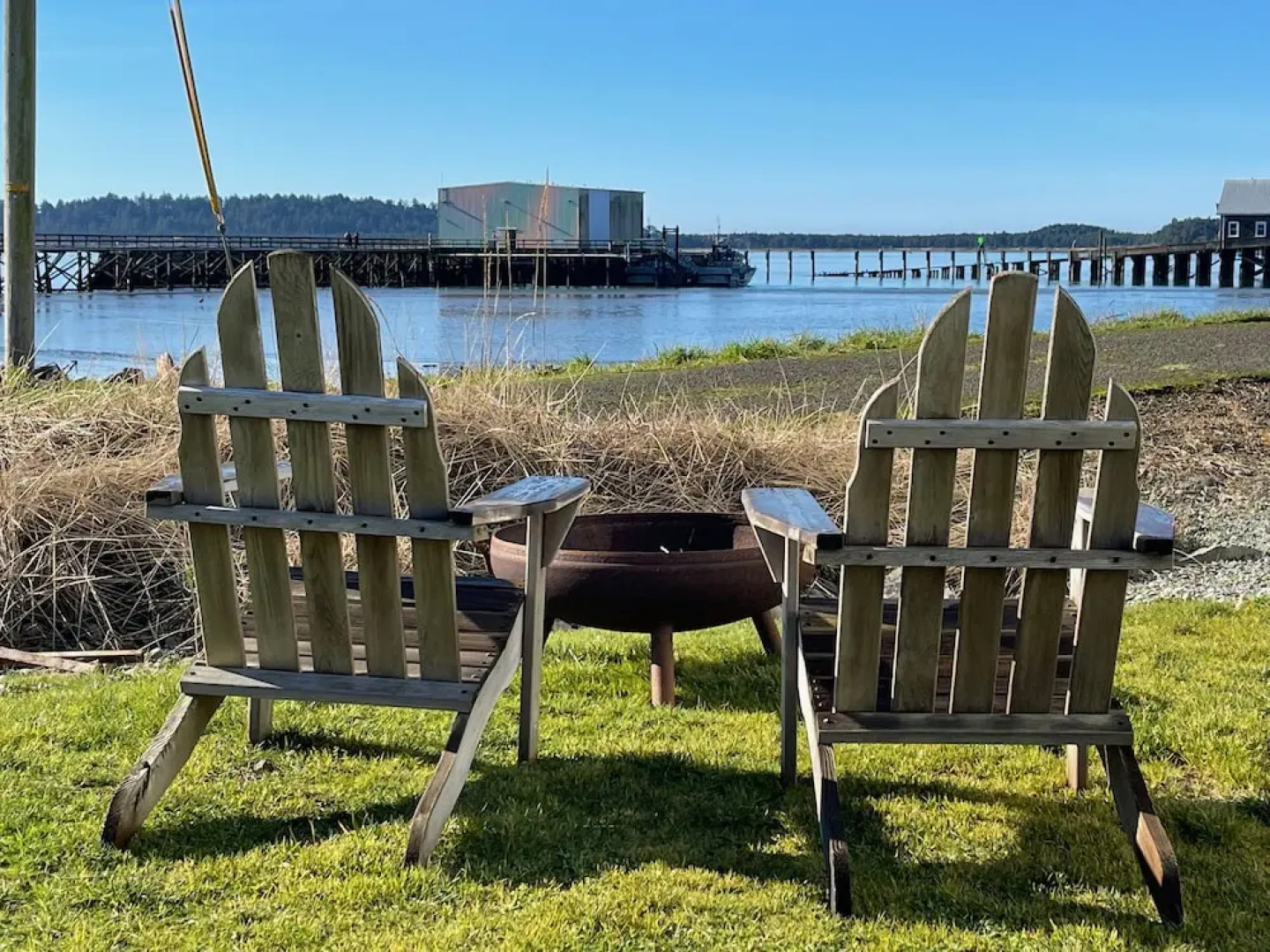 Cottages Above the Tide