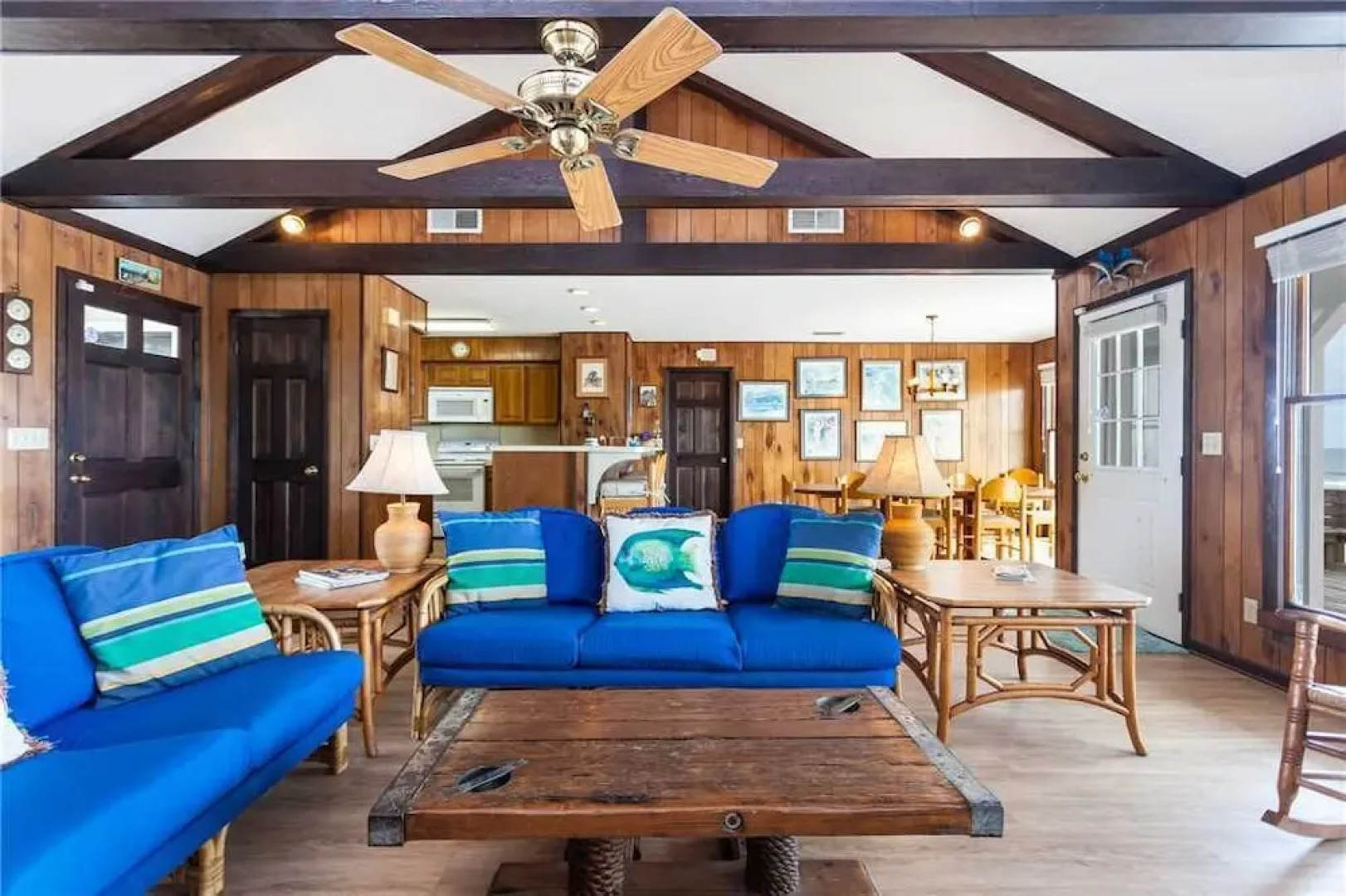 Ocean's Edge 4 Br home by RedAwning